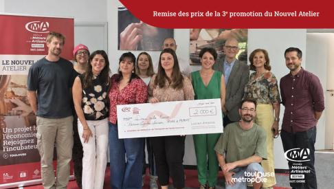 Photo de la remise des prix de la 3ᵉ promotion du Nouvel Atelier